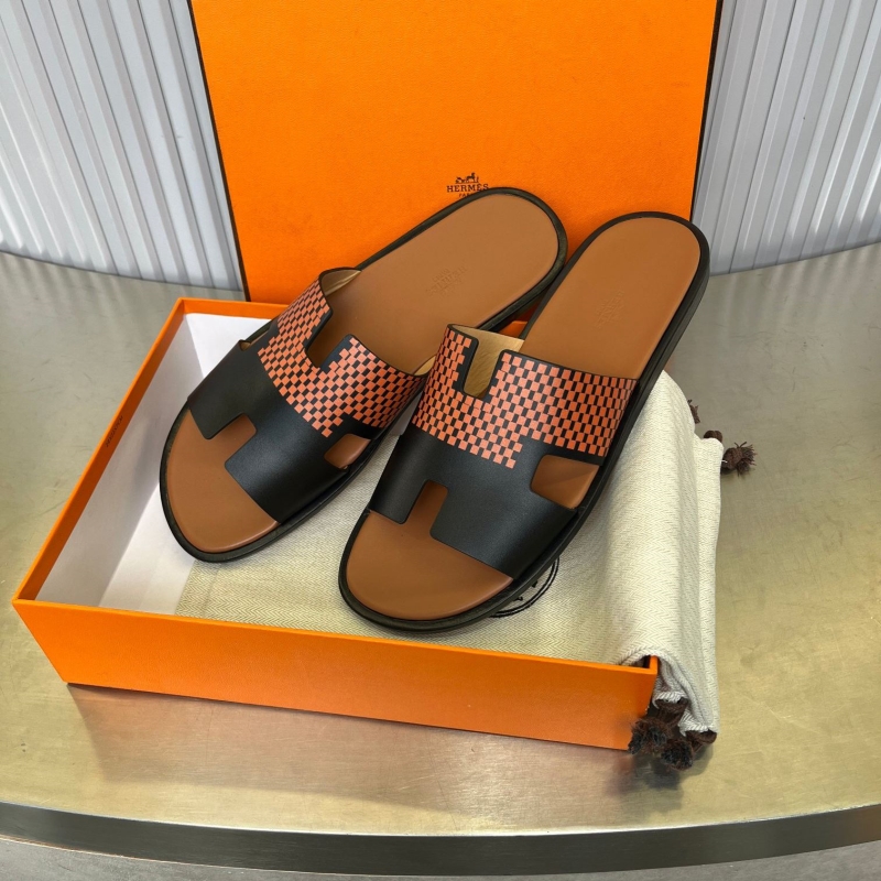 H**me5 slippers